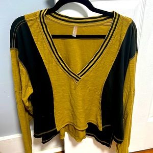 Long sleeve cropped movement by Free People top. Comfortable, soft.